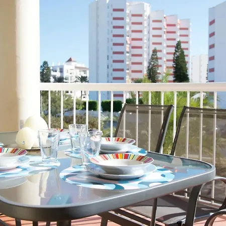 Global M Apartment